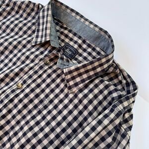 Men’s G.H. Bass Long Sleeved Shirt
Size XXL​​​